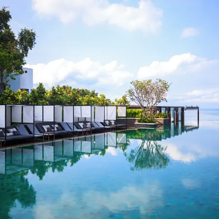 Renaissance Pattaya Resort & Spa