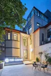 Floral Hotel·Yunting Huajie Hotel (IFS Guojin Center Store, Wuyi Square)