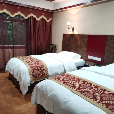 Huanglongguan Cliff Homestay