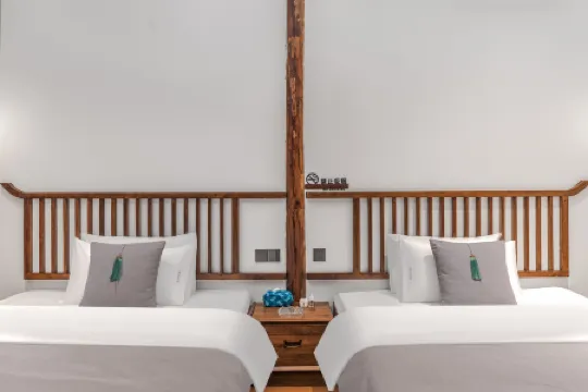 Lin'an Yishi Homestay (Jianshui Ancient City Branch)