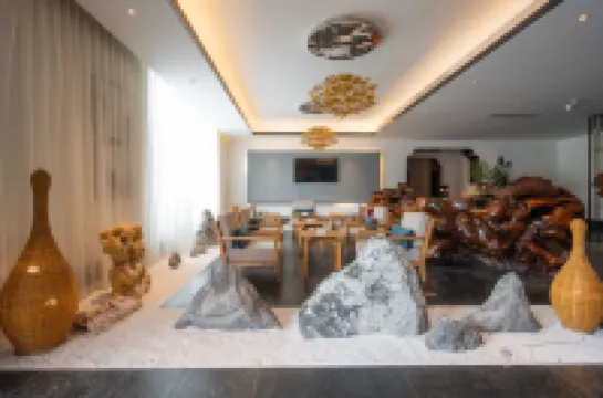 Yuexinyuan Hot Spring Resort Hotel