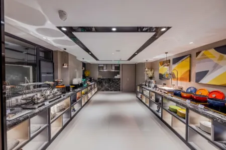 Homeinn Selected Hotel (Zhaoqing Gaoyao District Government Polytechnic Institute)