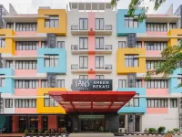 Sans Hotel The Green Bekasi by RedDoorz Hotels in Bekasi City