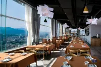 Vienna International Hotel (Yunfu Yuncheng)