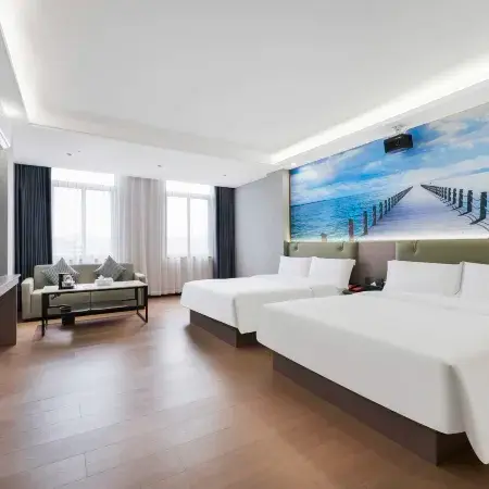 Twina Hotel (Shantou Small Park)