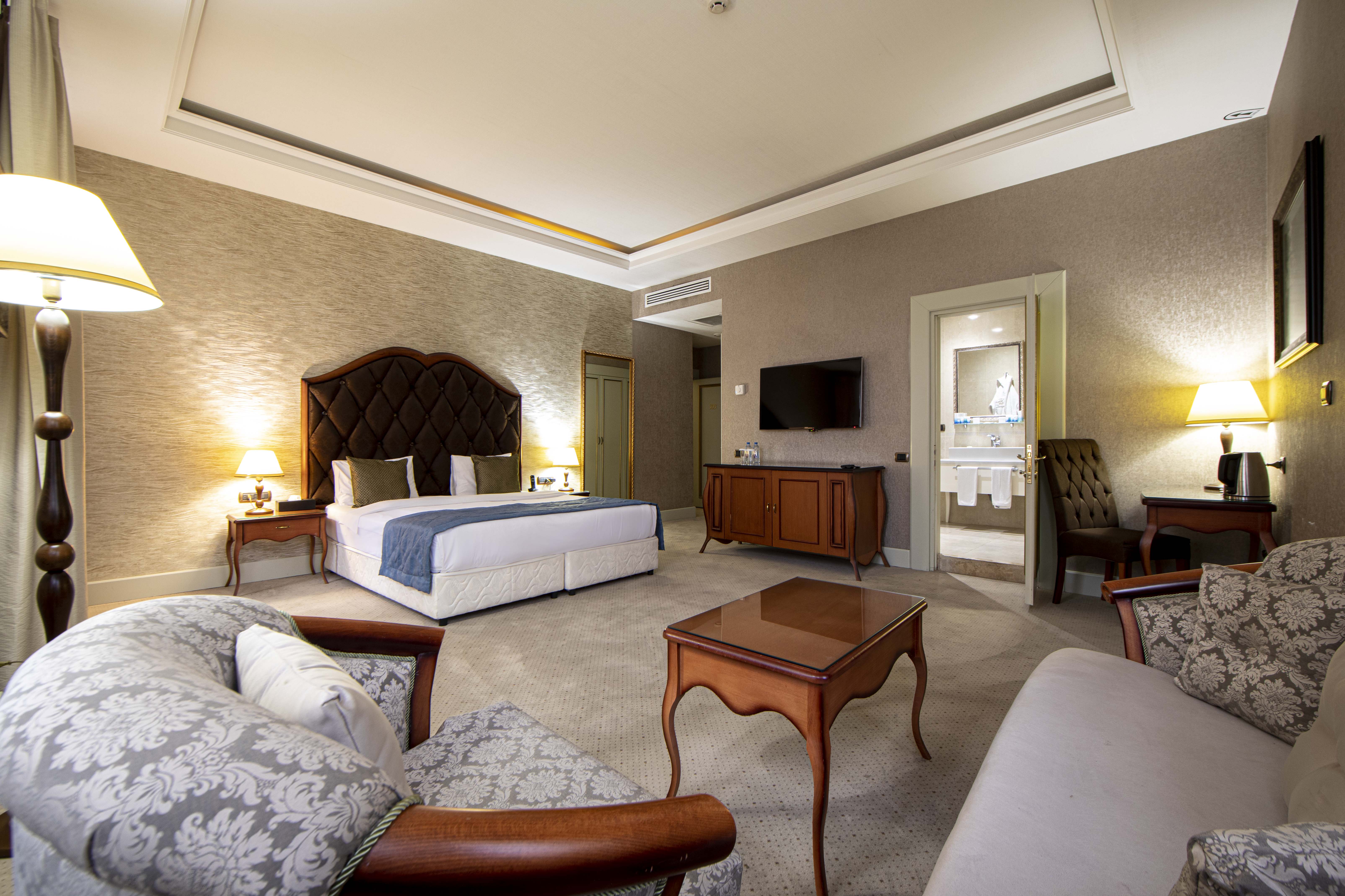 Sapphire Inn Hotel Zimmer Photos