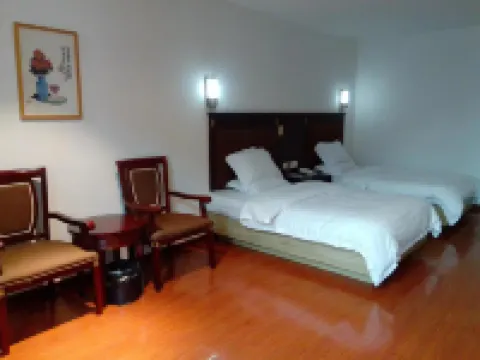 雲浮世紀旅業酒店