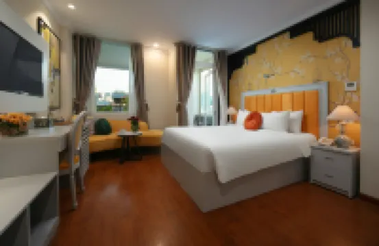 San Premium Hotel - Former Golden Cyclo Hotel 鄰近河內火車街的酒店