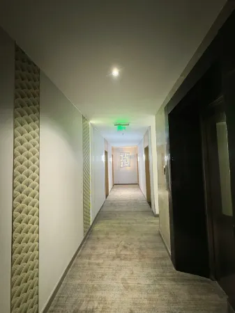 Jianli Jinge Hotel Отели в г. Цзянли