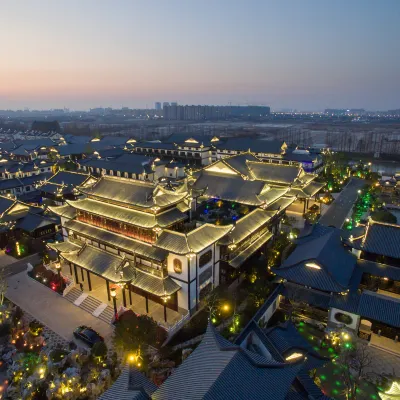 上海皇廷花園飯店（國際旅遊度假區店） 唐鎮地鐵站附近的飯店