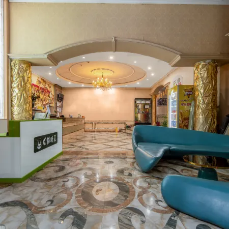 Dragon Cat Elf Hotel (Hefei High Speed Rail South Station Lei Street Night Market Plaza Branch)