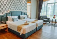 Grand Lord Hotel & Residence