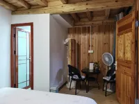 Longtan Shanli Homestay