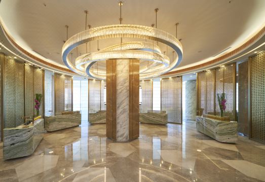 필리 호텔 세부의 인피니티 풀 전경