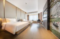 Atour Hotel (Zhongshan North Railway Station, V - Park Plaza)