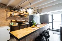 Ombra House No.1