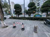 zhoushuinn Hotels near Sauce Shicu Wholesale Department