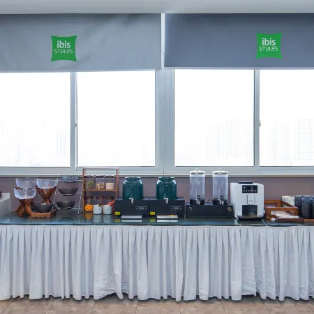 Ibis Styles Hotel (Yancheng Dongtai Gulou Pedestrian Street)