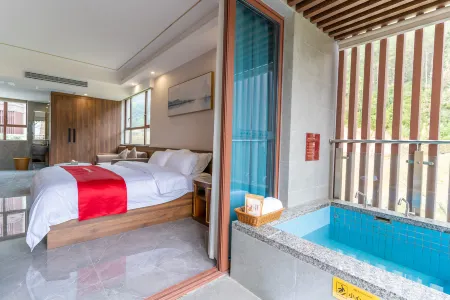 Senhuxi Wenquan Homestay (Gupo Mountain Distribution Center) Отели рядом с достопримечательностью «Shibashuiyuan Ecological Scenic Spot»