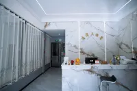 WeixiQingWanHotel