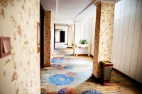 Daishan east river hotel