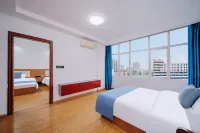 Jinlai Intelligent Business Hotel (Yingde Pearl Plaza Pedestrian Street)