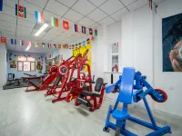 7 Days Premium Hotel (Yili Xinyuan Kaiyuan Food Court) Hotels in Xinyuan