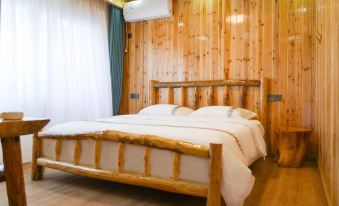 Hefeng Axiang Homestay (Ping Shan Gorge Scenic Area Store)