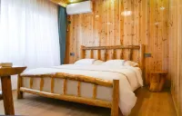Hefeng Axiang Homestay (Ping Shan Gorge Scenic Area Store)