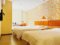 Homeinn Pebble Hotel (Huludao Passenger Terminal) Hôtels à : Huludao