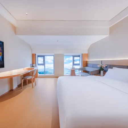 Mercure Huize Tianyuan Hotel (Fujun Street Expressway Junkou Branch)