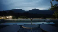 Muyun Valley Hostel - Rooftop Pools