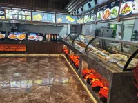 Harbin Ice City Holiday Hotel Hotels near Daowai