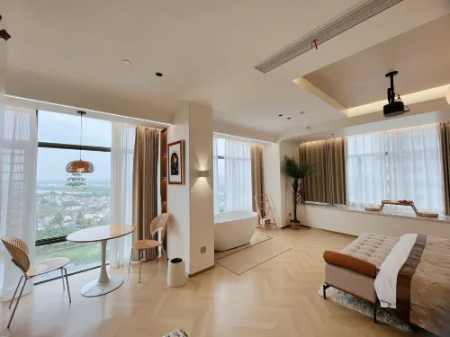 Shiguangli City Apartment (Huzhou Olympic Sports Center Wuyue Plaza)