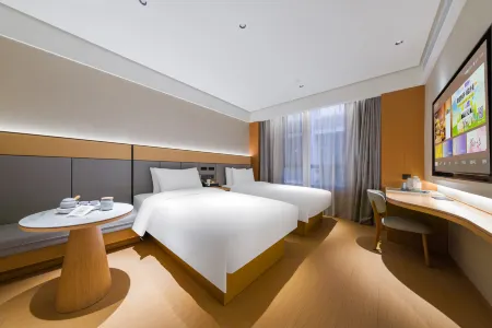 Ji Hotel(Shanghai Huaxin)