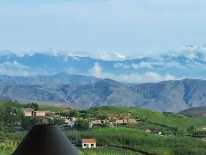 Popular Vacation Homes in Qinghai