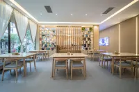 บูทีคโฮมสเตย์เซียงวัง (สำนักงานขายตั๋วประตูตะวันออก เขตทิวทัศน์เสี่ยวฉีคง ลิโบ) - พร้อมอาหารเช้า