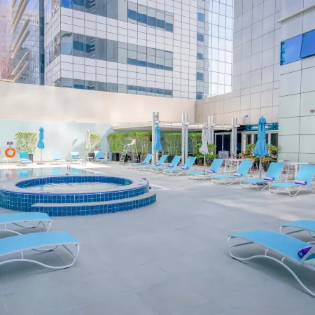Premier Inn Abu Dhabi Capital Centre Отели рядом с достопримечательностью «Торговый центр Mushrif»