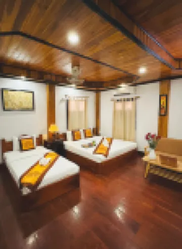 Luang Prabang Oudomlith Villa & Travel センソウカラム 寺院周辺のホテル