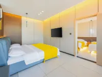 Zhang Beishi and distant homestay Hotels in Zhangbei