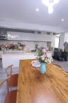 Huocheng Moshanghua Homestay - Airport Shuttle