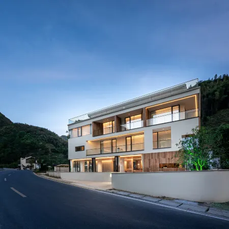 Yun Zizai · Azure Tea Mountain Creek House · Mountain Wild Swimming Pool Homestay