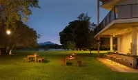 Jetwing Lake - bar