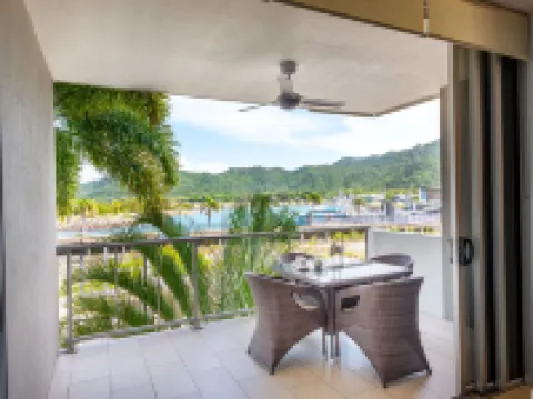 Grand Mercure Apartments Magnetic Island Hotels in Nelly Bay