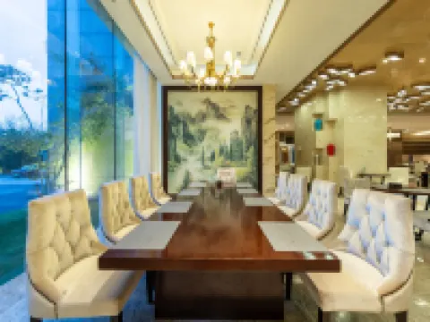 Four Seasons Garden Hotel Hotels in Libo