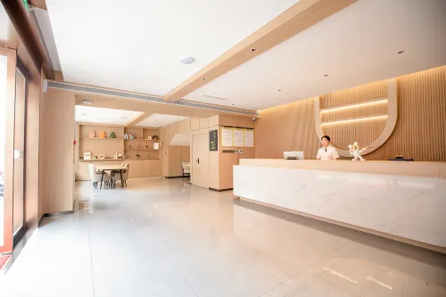 BoTing Hotel (Ankang Shiquan Ancient Street Sakura Square Store) - parking