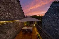 Fangcun Inn (Yangzhou Dongguan Street Ge Garden) Hotels near Salt Culture District