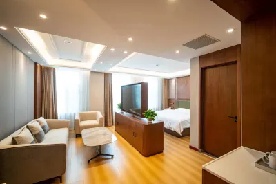 Jingya Hotel (Qiqihar South Station Hecheng Park) Hotels in Qiqihar South Station