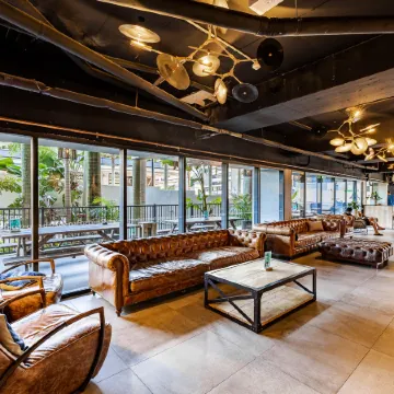Bunk Surfers Paradise International Backpacker Hostel Отели рядом с достопримечательностью «Саутпорт»