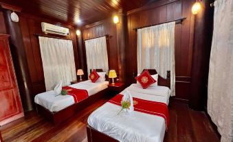Villa Phathana Royal View Hotel